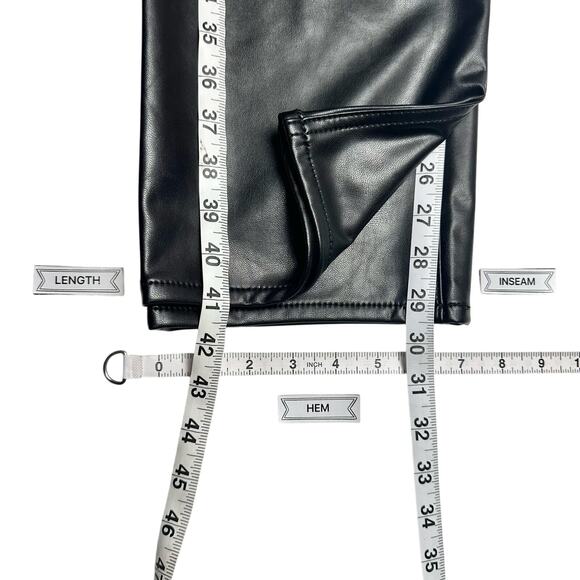 A&F | Women | The 90s Straight Ultra High Rise Faux Leather Trim Jeans | Size 29 - Picture 5 of 13